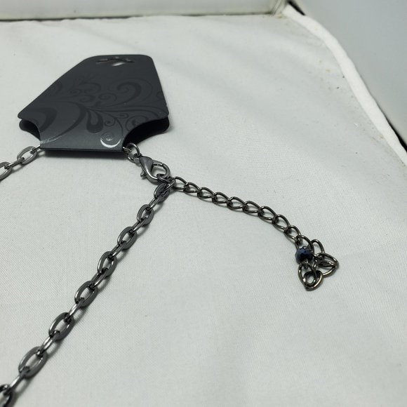 Hematite drusy triple layer necklace - Picture 7 of 7